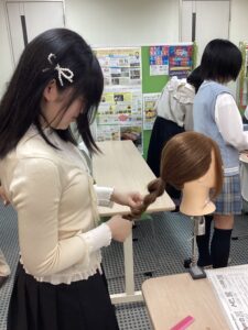 【福岡市（早良区・西区・中央区・城南区）通信制高校】夏休みは学校見学へ｜一ツ葉高校西新キャンパス