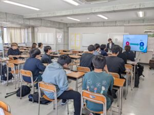 【進路に迷う高校生必見！】進路ガイダンスを実施しました♪